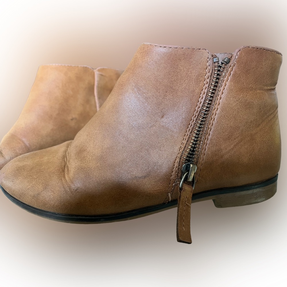 Cat & Jack booties